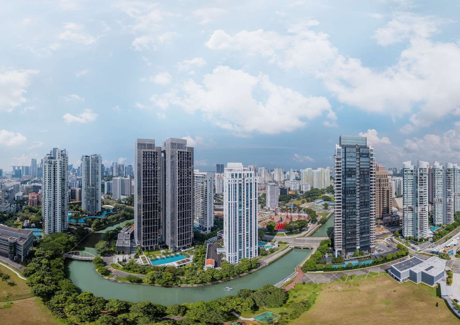 Panoramic District 9 skyline views from River Modern — artist's impression